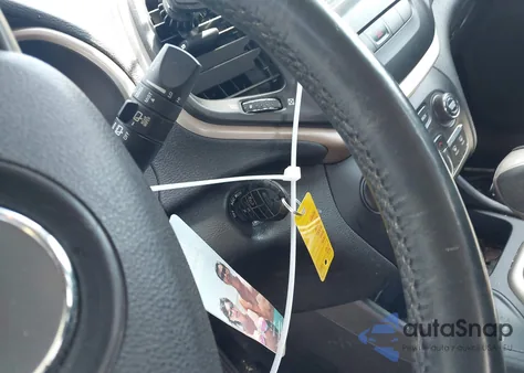 2015 Jeep Cherokee Latitude из США, поврежденный, VIN 1C4PJMCB9FW609223